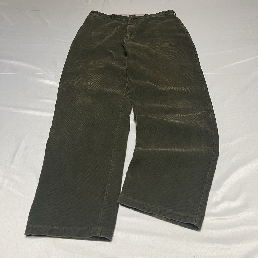 LL Bean Corduroy Pants Fits Size 34x33 Olive Green Relax Fit Chino Trousers